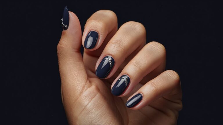 21 Navy Nails Design to Inspire